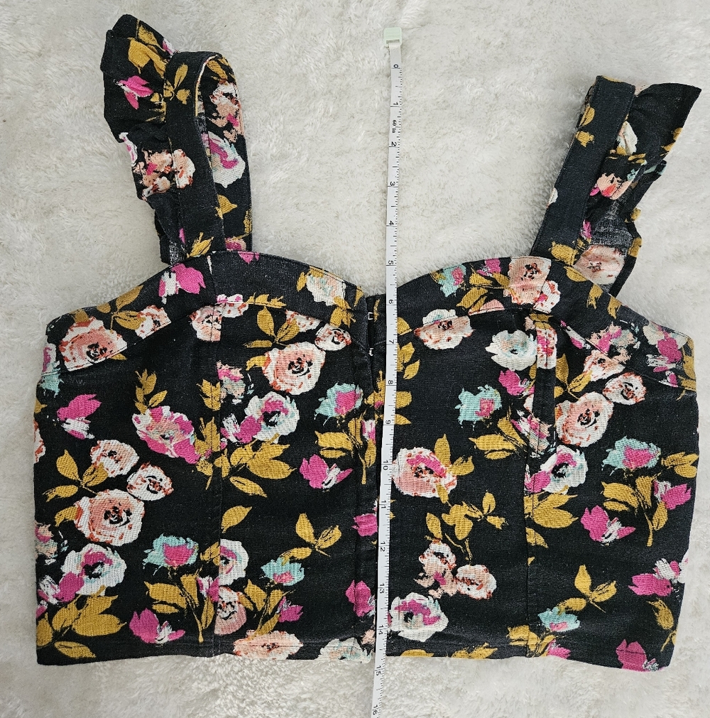 Abound Black Floral Cropped Top Size S Ruffles Feminine Coquette Girl Summer - Picture 11 of 13